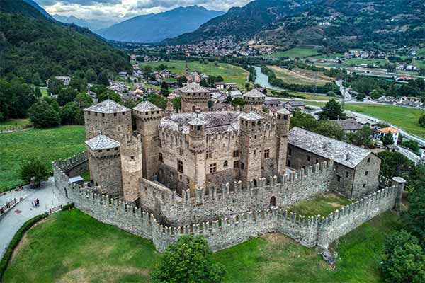 Castello di Fenis